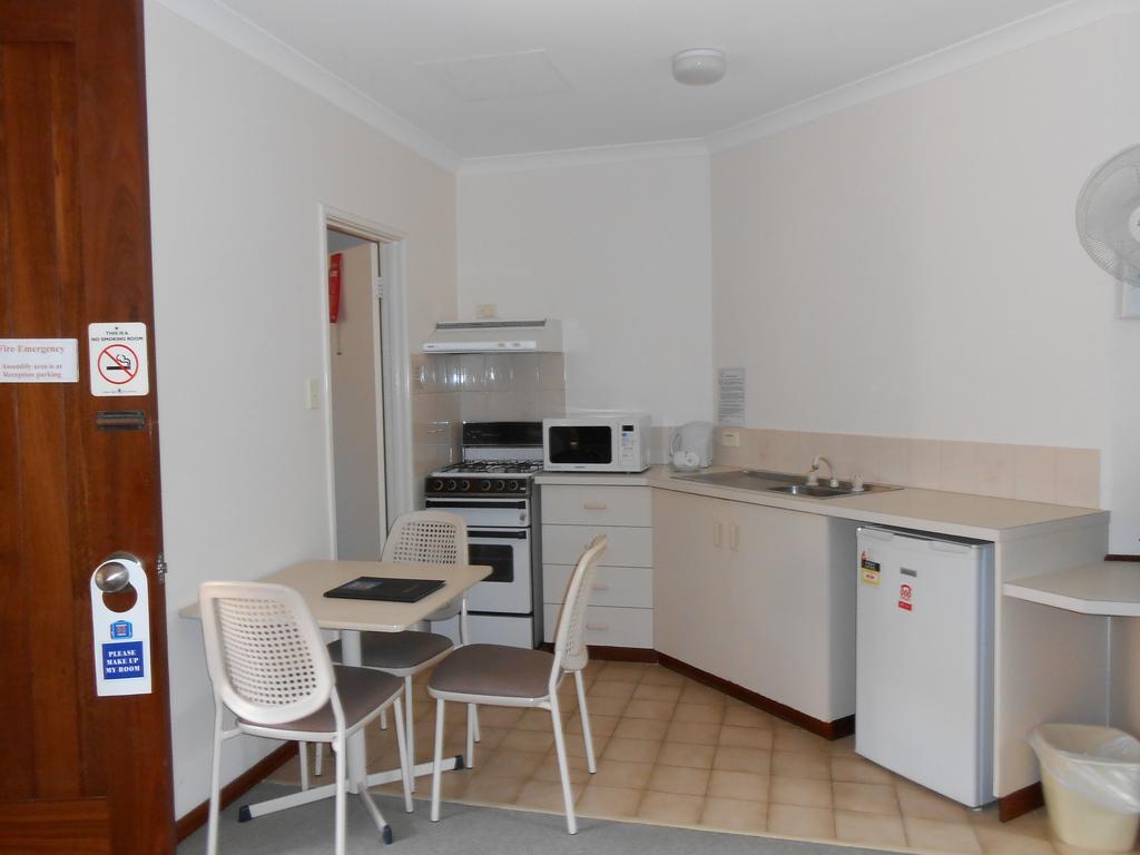 Augusta'S Georgiana Molloy Motel Εξωτερικό φωτογραφία