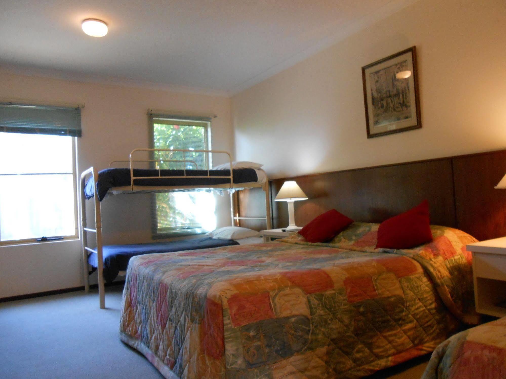 Augusta'S Georgiana Molloy Motel Εξωτερικό φωτογραφία