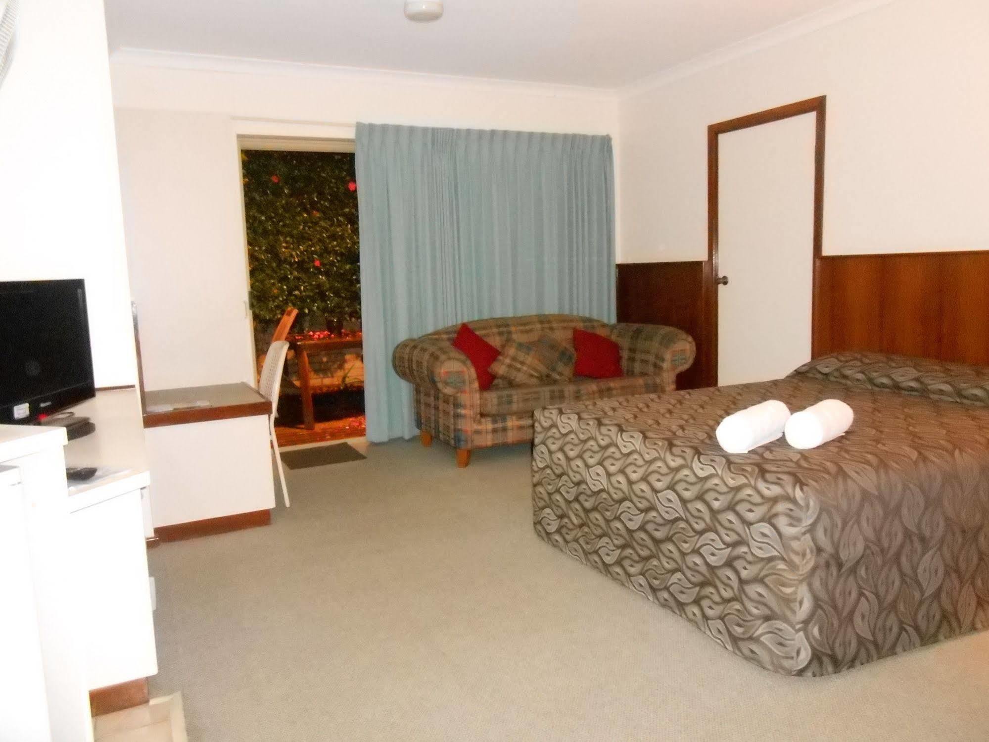 Augusta'S Georgiana Molloy Motel Εξωτερικό φωτογραφία